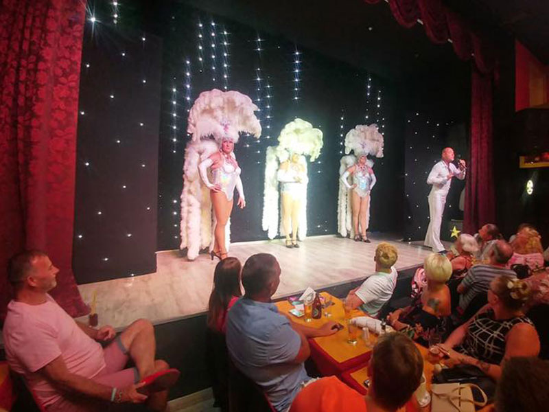 Tour - Talk of the Town